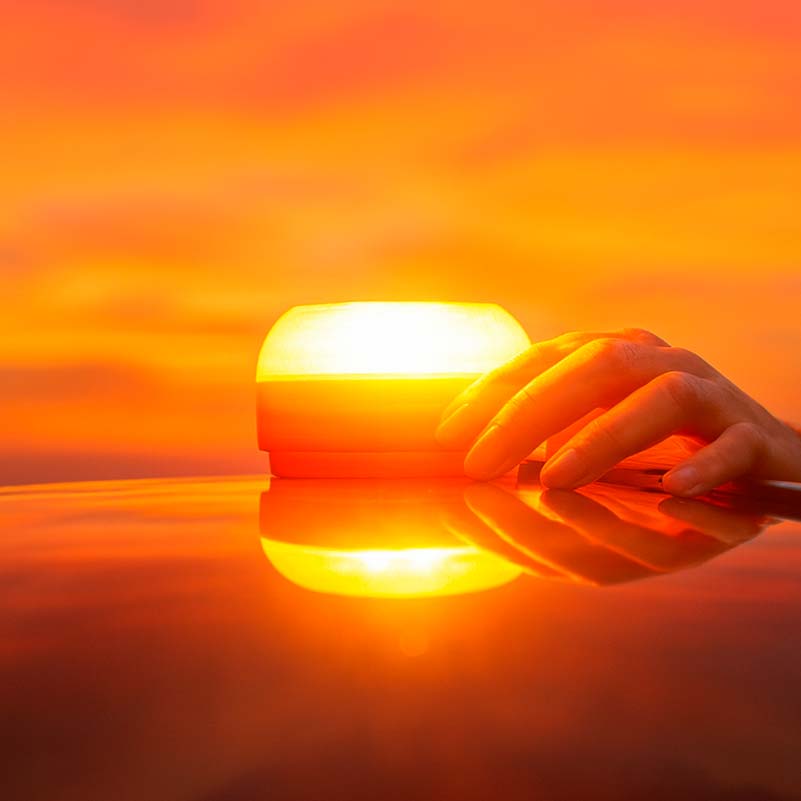 Baliza V16 FlashLED IoT Certificada DGT con Geolocalización - LCOE 2023080717G1 - App SOS Alert - Datos hasta 2038 incluidos