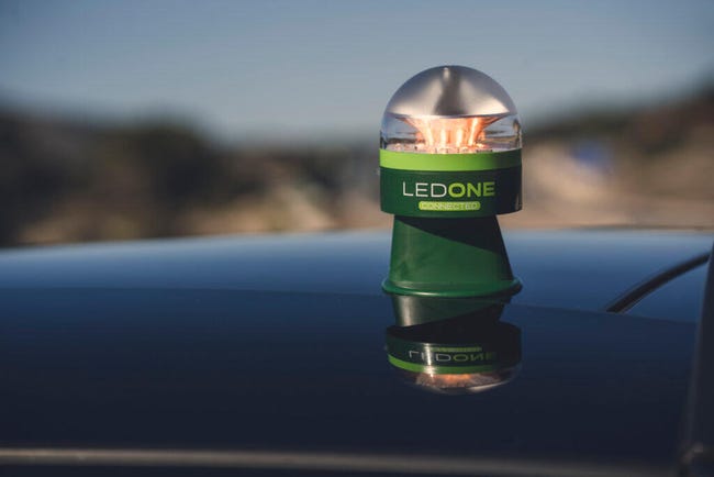 Pack 2 Balizas V16 homologada DGT geolocalizada LEDONE Connected